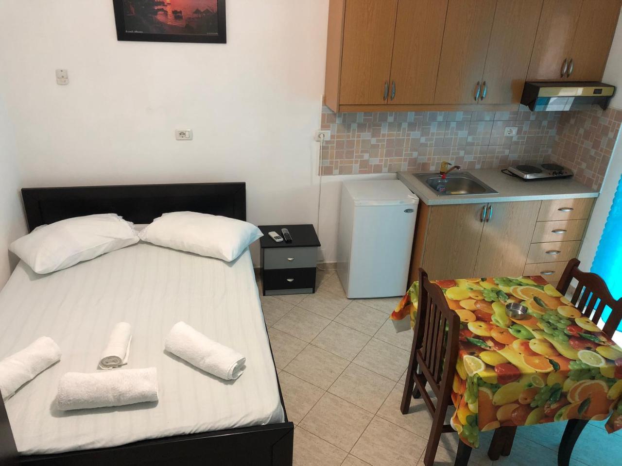 קסאמיל Villa Elvis Caca מראה חיצוני תמונה